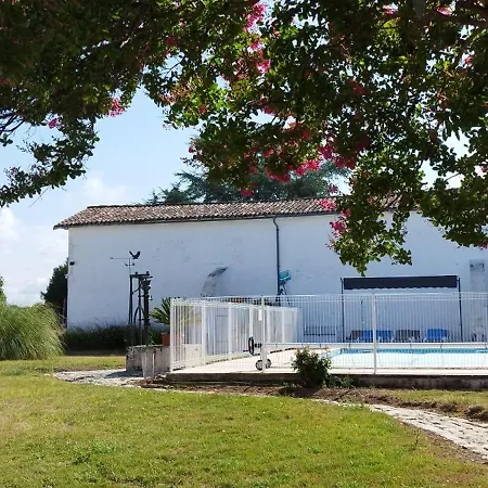 Domaine Moulin D' Elemiah Feriehus